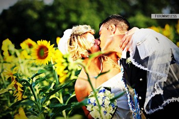FotoWireless - il campo di girasoli per le foto esterne di matrimonio