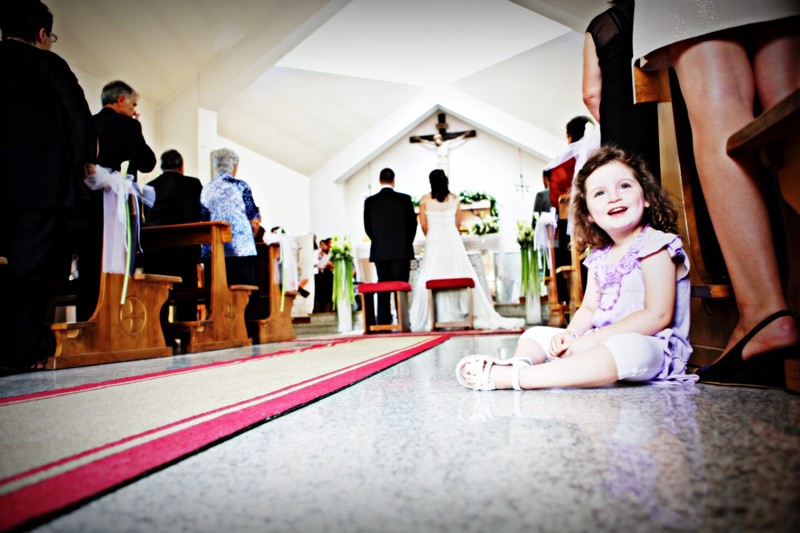 FotoWireless - i bambini ospiti al matrimonio alla chiesa di Villanova di Cepagatti